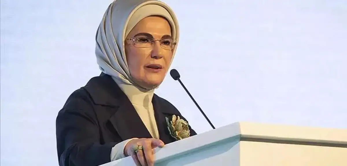 Emine Erdoğan'dan 'İstanbul'un Fethi' Mesajı