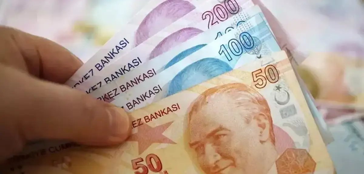 Bayram İkramiyeleri Bugün Yatırılmaya Başlandı