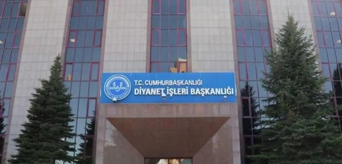 Diyanet'ten Uyarı: "Bayramlar Tatil Değil, Kenetlenme Günüdür"