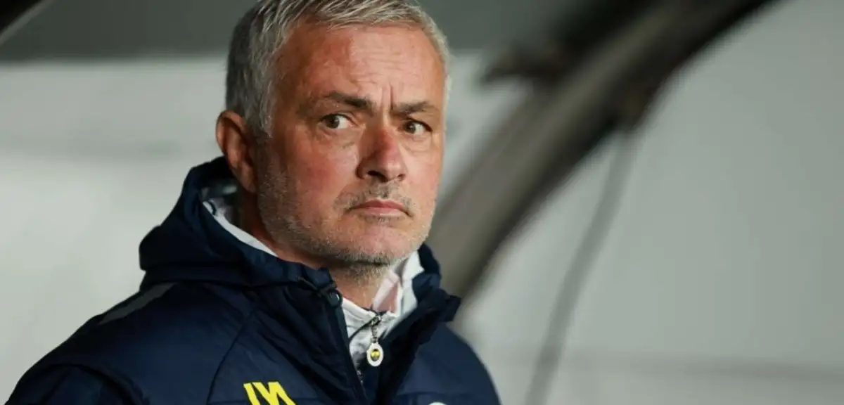 Fenerbahçe'de Jose Mourinho ile Devam Kararı!
