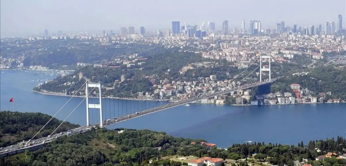 FSM Köprüsü'nde Zincirleme Kaza: 1 Ölü, 3 Yaralı