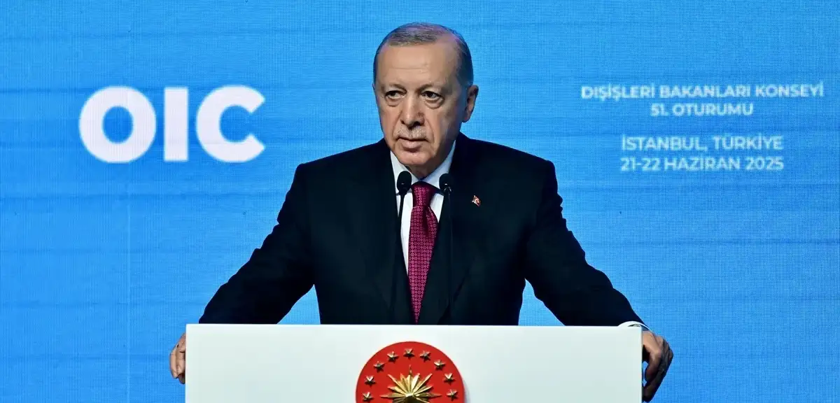 Cumhurbaşkanı Erdoğan'dan İİT Zirvesinde Net Mesaj: "İsrail'in Katliam Politikalarına Sessiz Kalamayız"