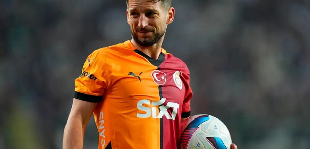 Dries Mertens Futbolu Bıraktı