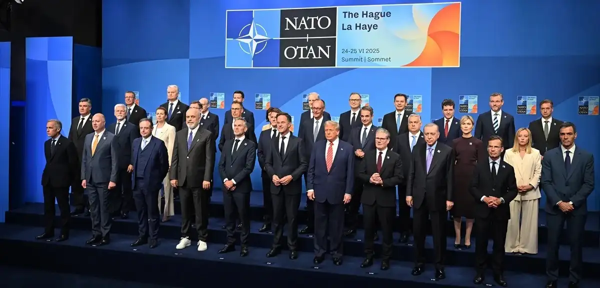NATO Zirvesi'nden Tarihi Karar