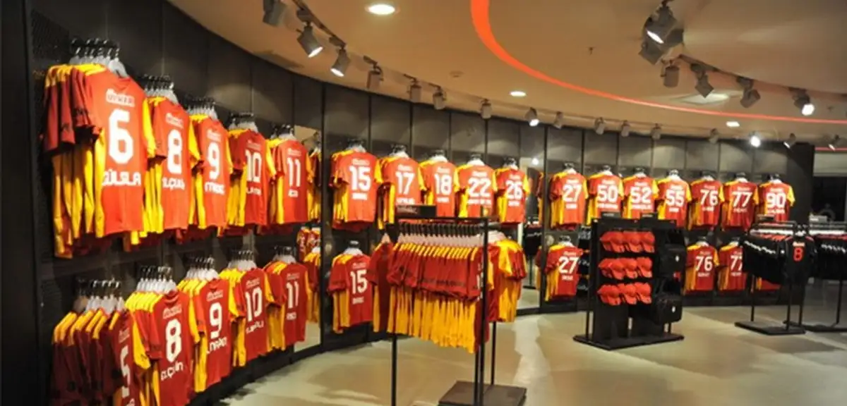 Galatasaray'dan Yeni Sezon Forması