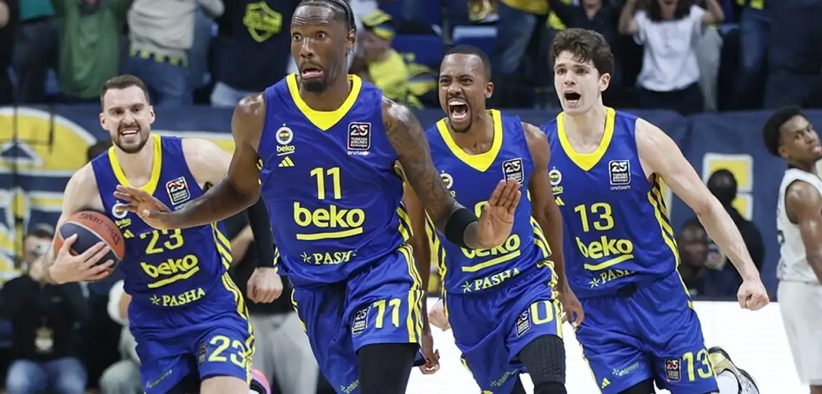 TBF Disiplin Kurulundan Fenerbahçe'ye Ceza!