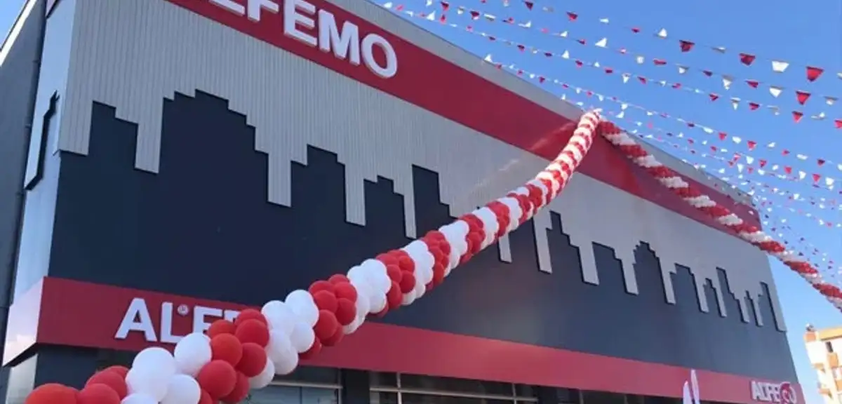 Mobilya Devi El Değiştirdi: Alfemo Artık Zeren Group Holding'in!