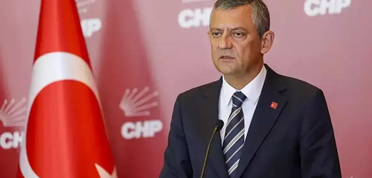 Özgür Özel'den Terörsüz Türkiye Komisyonu ve Orman Yangınları Üzerine Açıklamalar