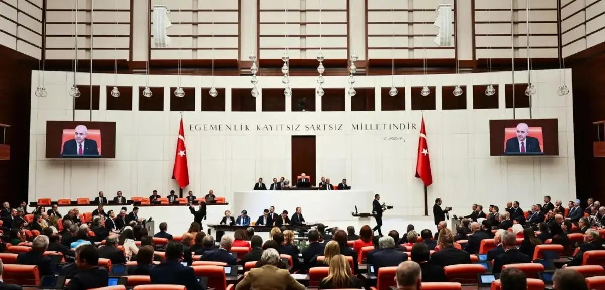 TBMM'de Tarihi Gün: "Terörsüz Türkiye" Komisyonu İlk Toplantısını Yaptı
