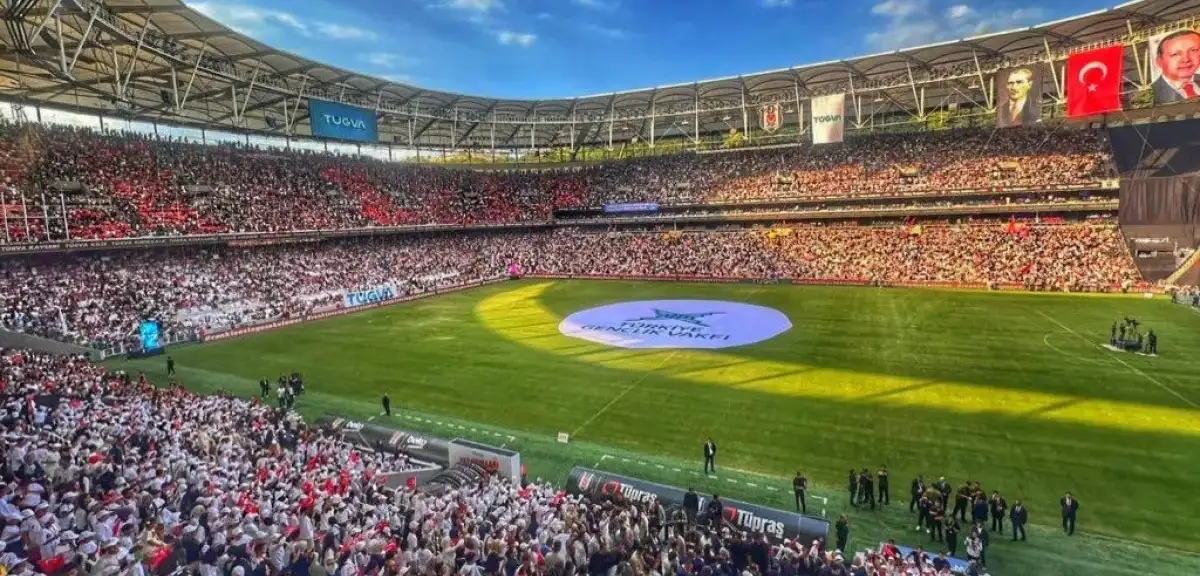 TÜGVA Yaz Okulları Finali Programına Yoğun Katılım