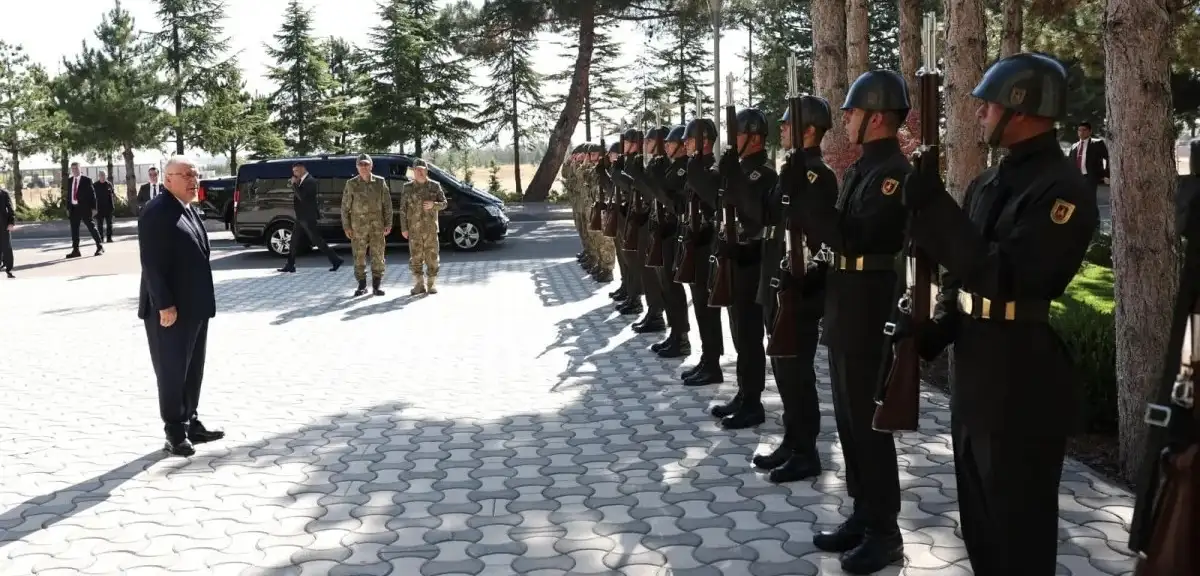 Güler, Kara Kuvvetleri Komutanlığının Açılış Töreninde