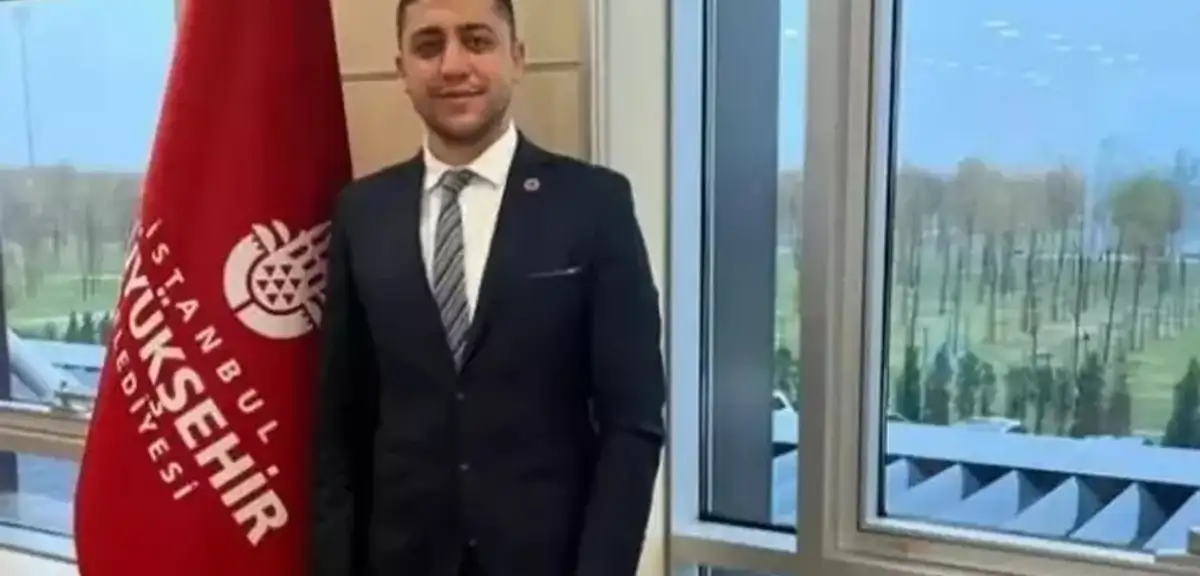 CHP'li Bayrampaşa Belediye Meclis Üyesi Murat Salman İstifa Etti