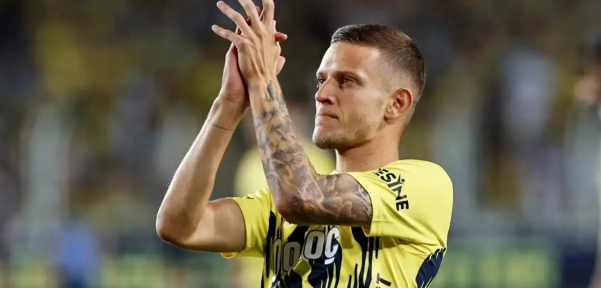 Fenerbahçe'de Szymanski Devri Kapanıyor: Yeni Rotası Fransa