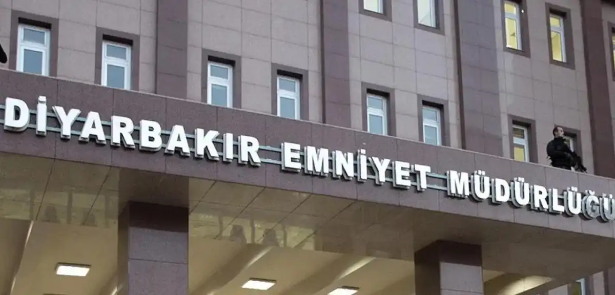 Diyarbakır Emniyet Müdürlüğü'ne Saldırı Girişimi