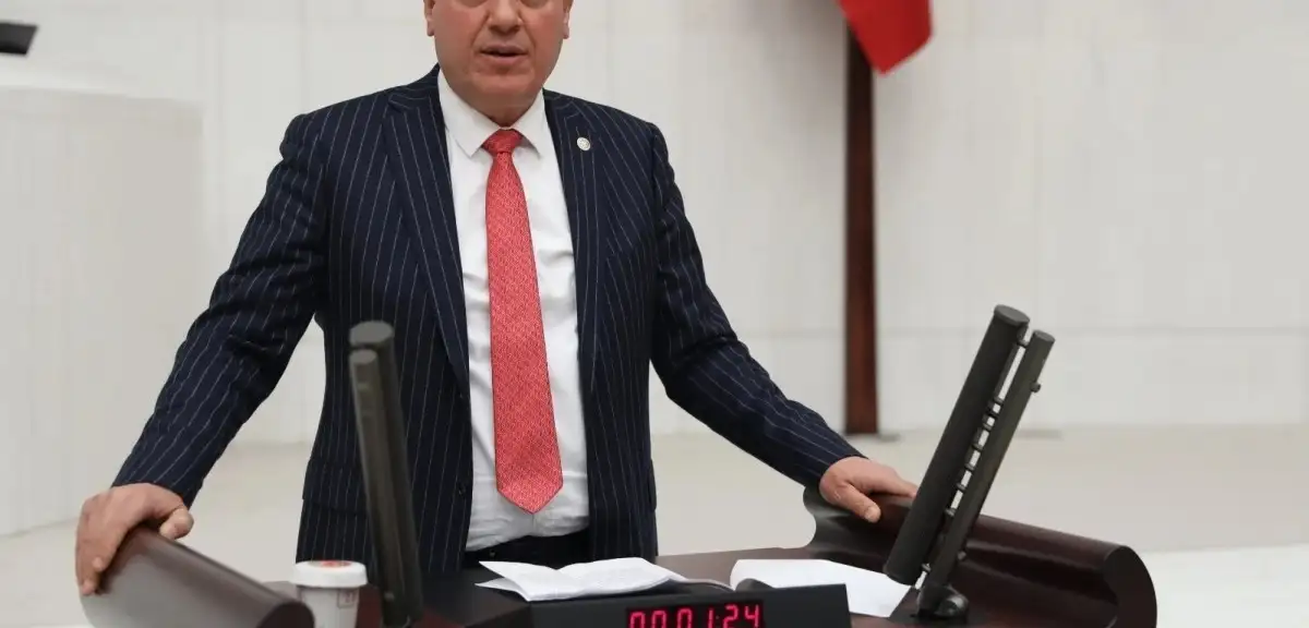 CHP'li Vekilden "Emeklilere Tatil" Çağrısı