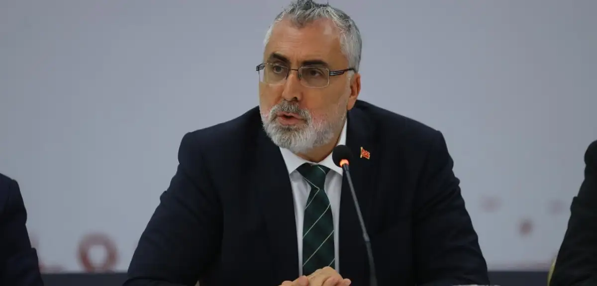 Bakan Işıkhan'dan İlaç Müjdesi