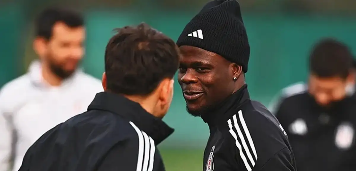 Beşiktaş'ta Junior Olaitan Dönemi: Beşiktaş Türkiye'nin En Büyük Takımlarından Biri!