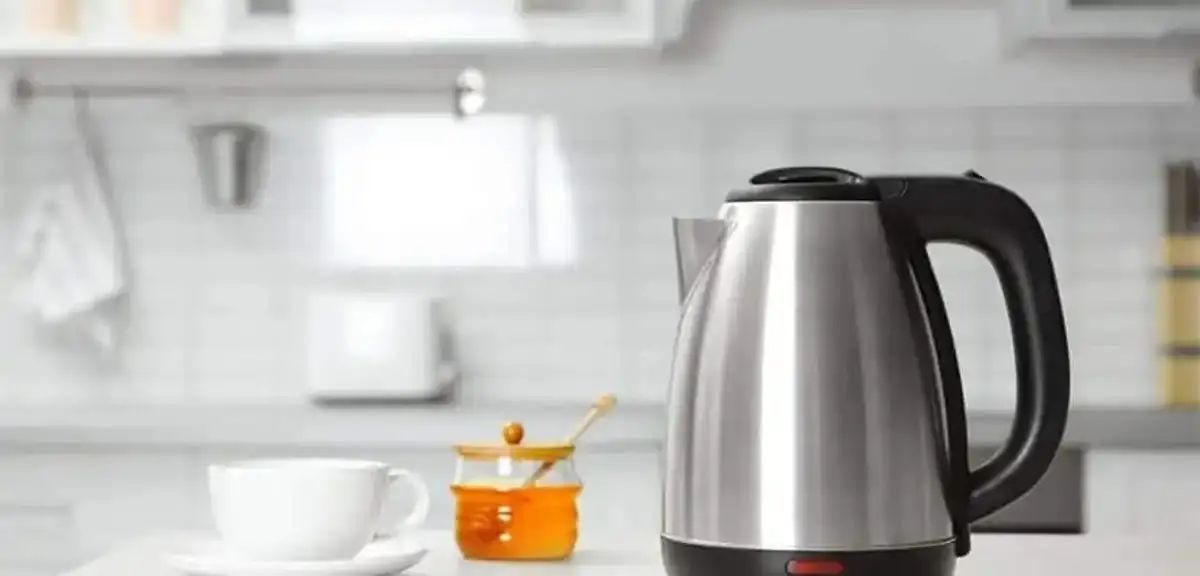 Carrefour'dan Acil Geri Çağırma: O Model Kettle Elektrik Çarpma Riski Taşıyor!