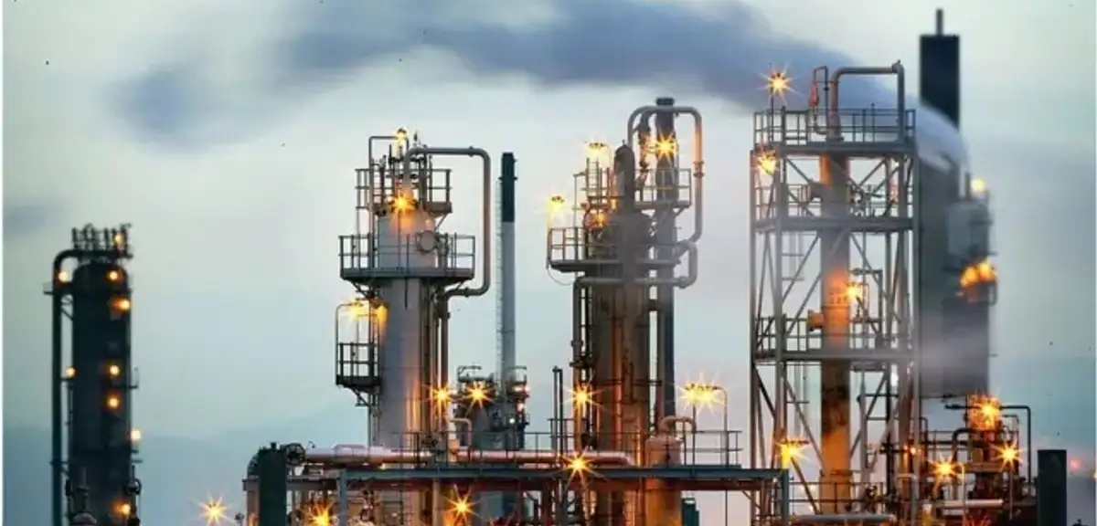 Petrol 100 Doları Aştı: Akaryakıt Zammı Olacak mı?