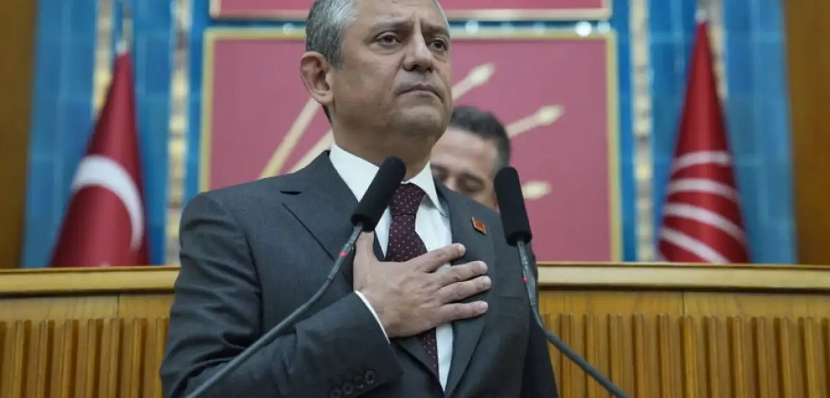 CHP'de Tarihi Gün: Emine Ülker Tarhan 12 Yıl Sonra Yuvaya Döndü