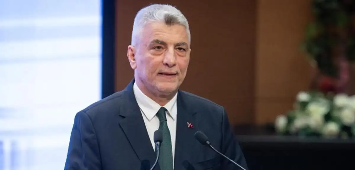 Bakan Bolat'tan Cari Denge Mesajı: Türkiye Güvenilir Tedarikçi Olarak Öne Çıkıyor