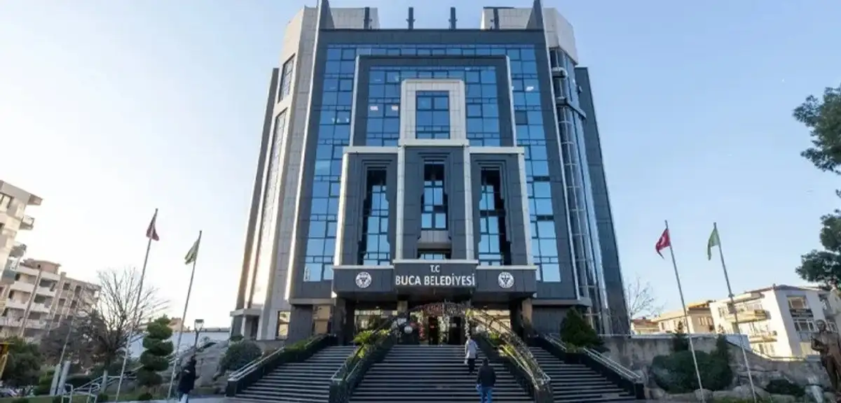 Buca Belediyesi'nde Memurlar İş Bıraktı