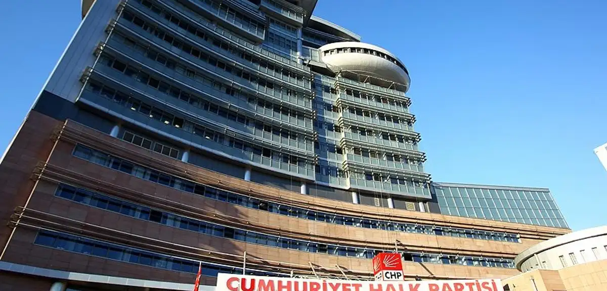 CHP'nin "Para Sayma" Davasında Karar Çıkmadı: Duruşma Aralık Ayına Ertelendi