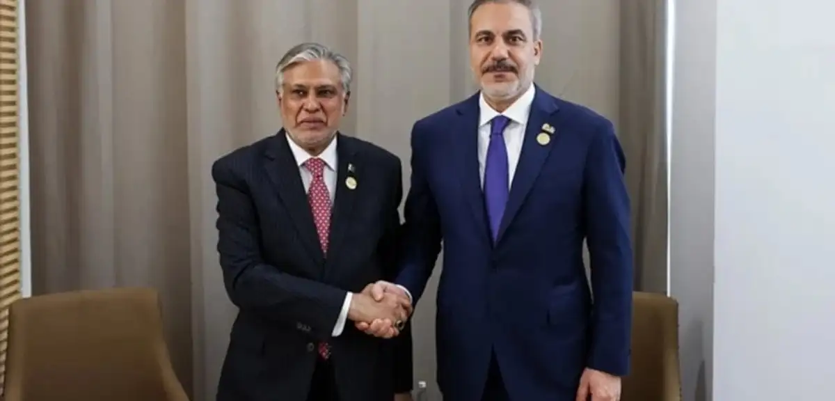 Bakan Fidan Pakistanlı Mevkidaşıyla Görüştü