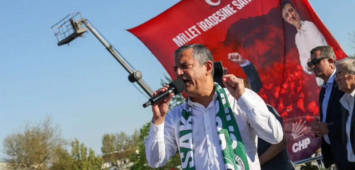 Özgür Özel'den Sakarya'da Erken Seçim Çağrısı: "Artık Bir Tek Şey İstiyoruz; Sandık!"