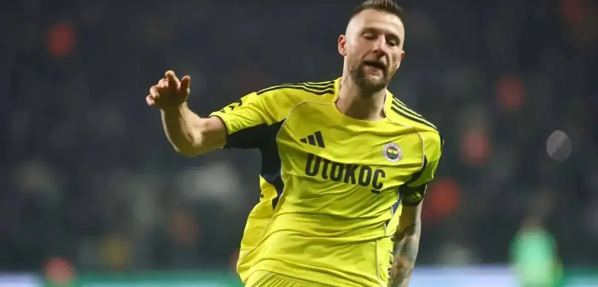 Fenerbahçe'de Kaptan Skriniar Şoku: Kritik Deplasmanda Yok!