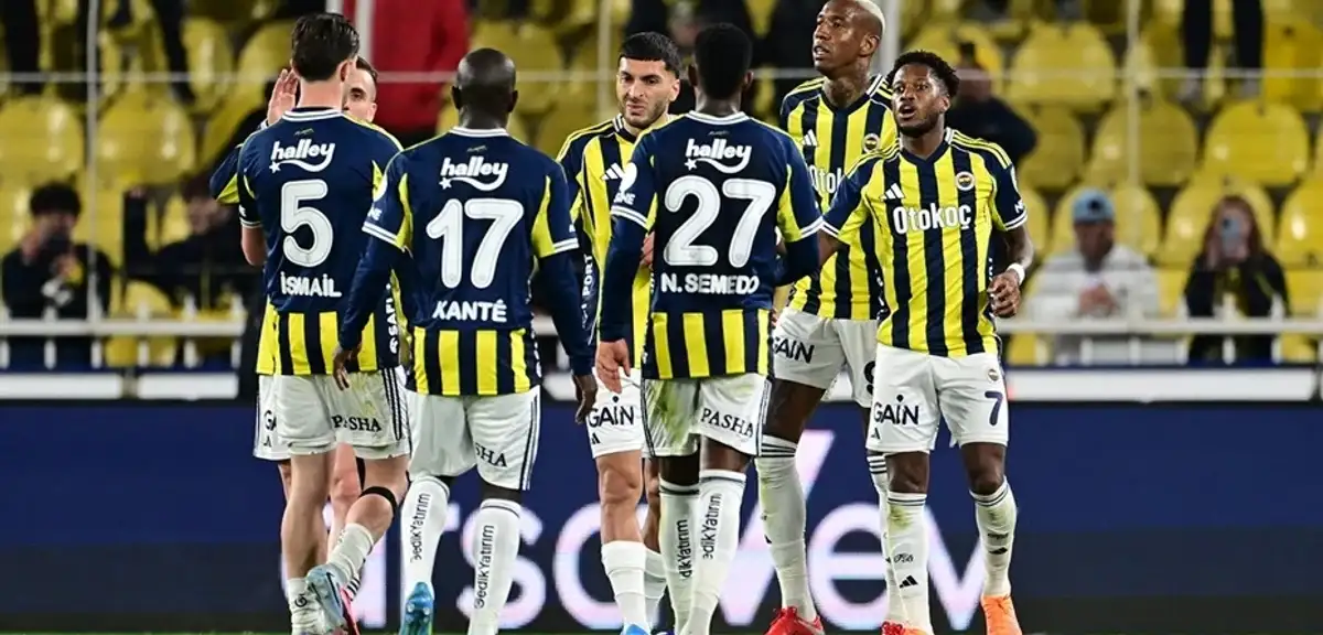Fenerbahçe'de 40 Kişilik Kadro Baştan Aşağı Yenileniyor