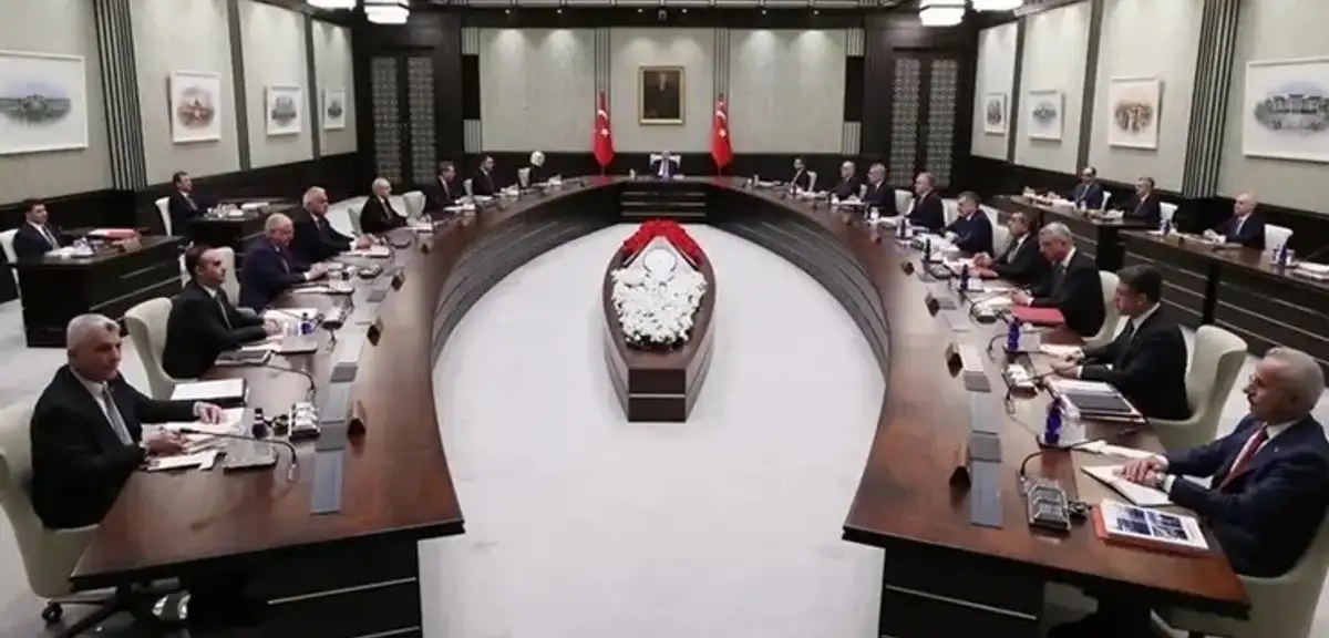 Kritik Kabine Toplantısı Beştepe'de Başladı
