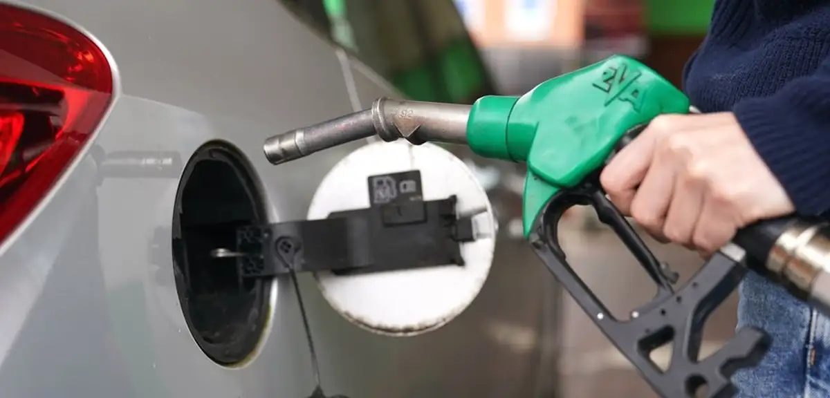 Sürücülere Kötü Haber: Motorine Gece Yarısı 1,82 Lira Zam Geliyor!