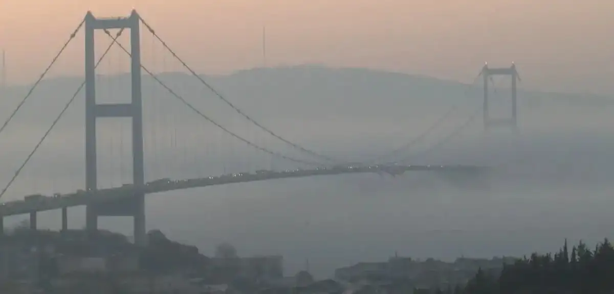 İstanbul Kurban Bayramı'na Sis ve Yağmurla Giriyor