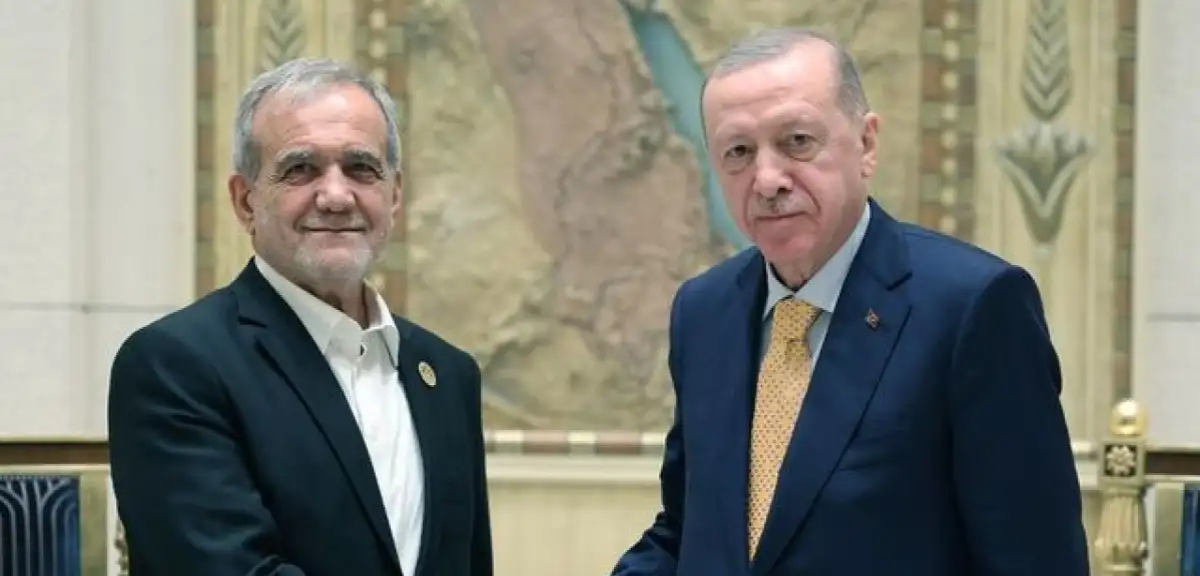 Cumhurbaşkanı Erdoğan Pezeşkiyan ile Görüştü
