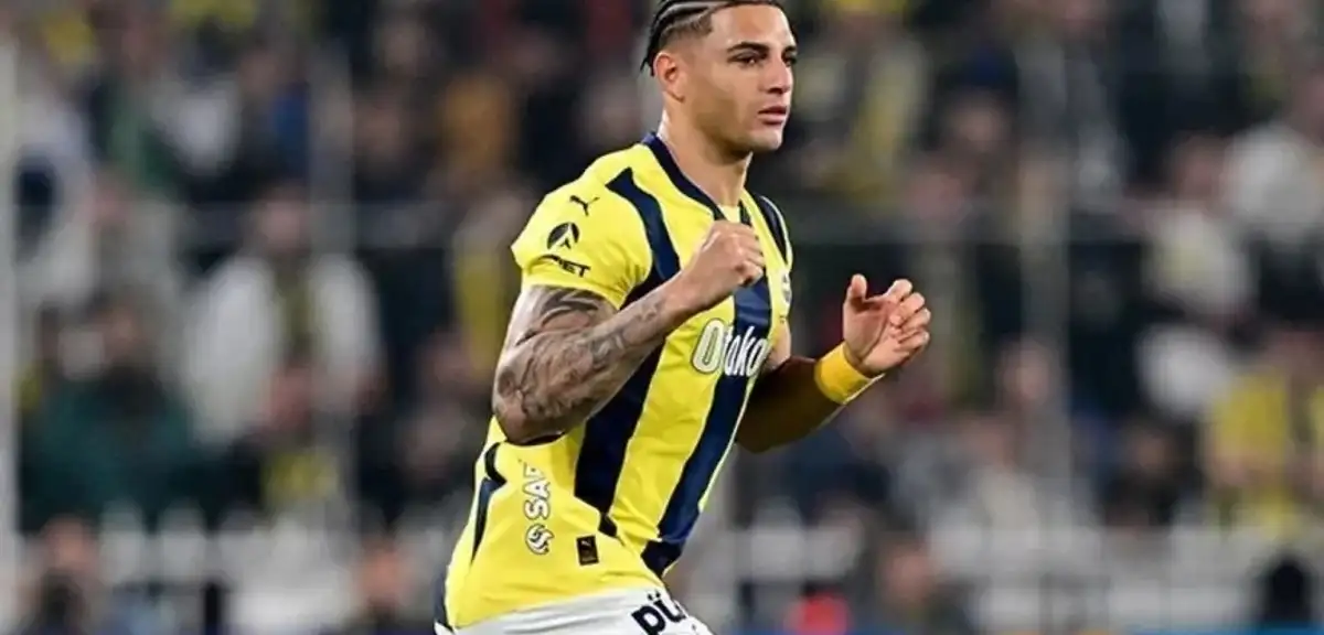 Fenerbahçe'de Diego Carlos'un Geleceği Belirsizliğini Koruyor