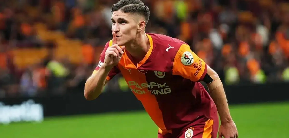 İngilizler Roland Sallai'nin Peşinde: Galatasaray'ın Şartı Belli Oldu