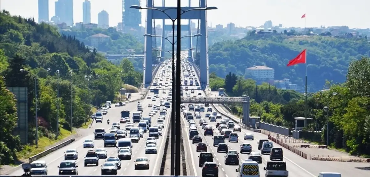 İstanbul'da Bugün O Yollar Trafiğe Kapalı!