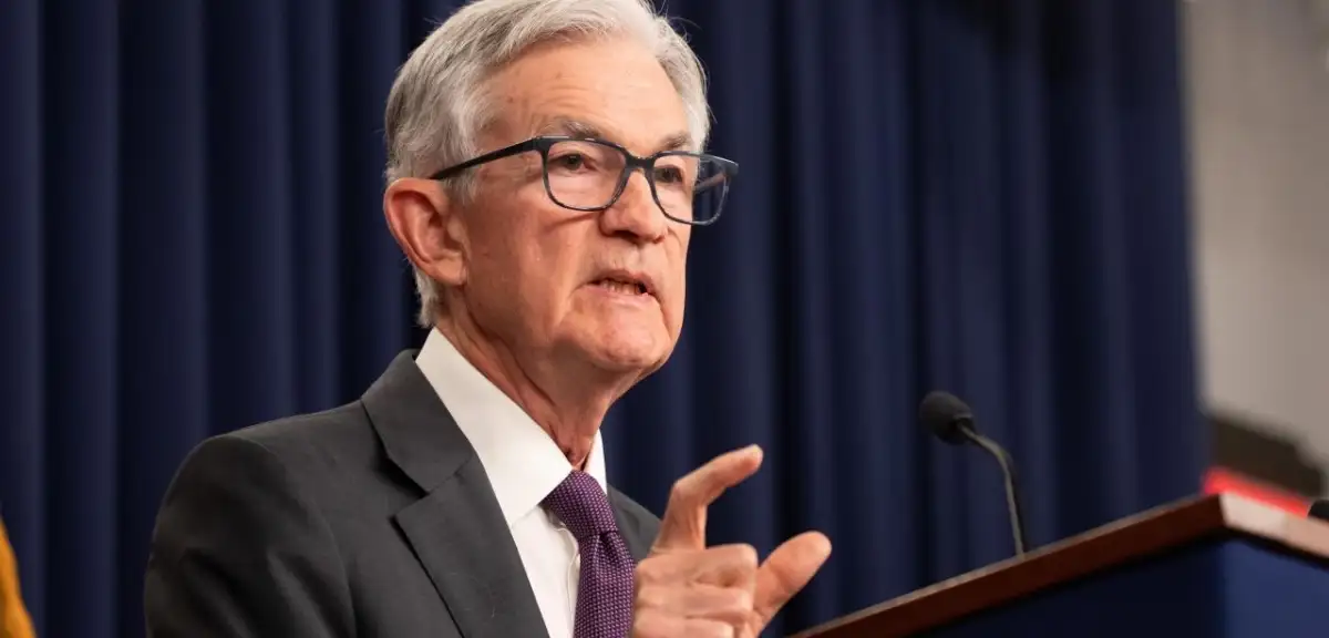 Eski Fed Başkanı Powell'dan Sert Uyarı