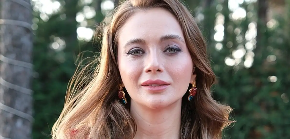 Damla Sönmez, 2 Yıldır Aşk Yaşadığı İlkay Akıncı ile Bu Yaz Evleniyor mu?