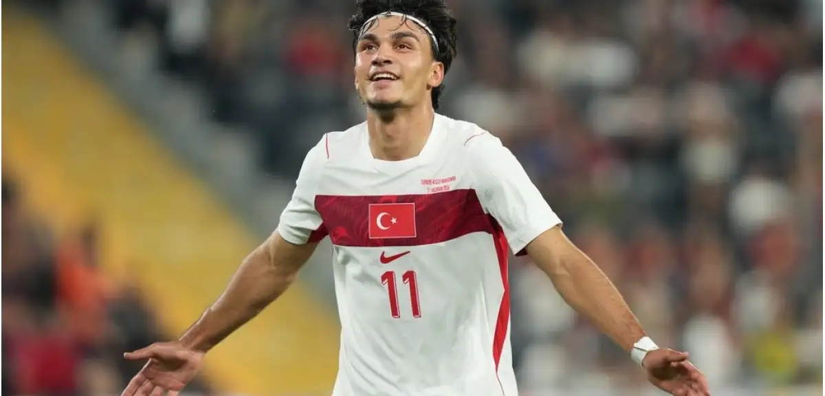 Galatasaray'da Can Uzun Operasyonu: Frankfurt ile 'Dünya Kupası' Pazarlığı