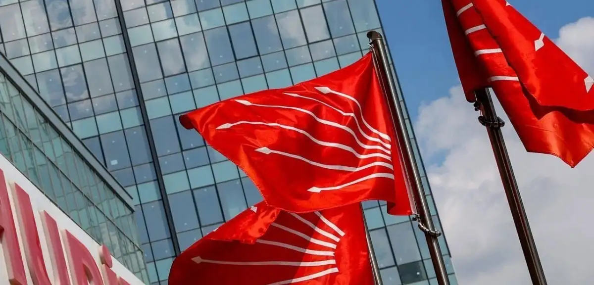 CHP'de 8 İlde Yönetimler Görevden Alındı