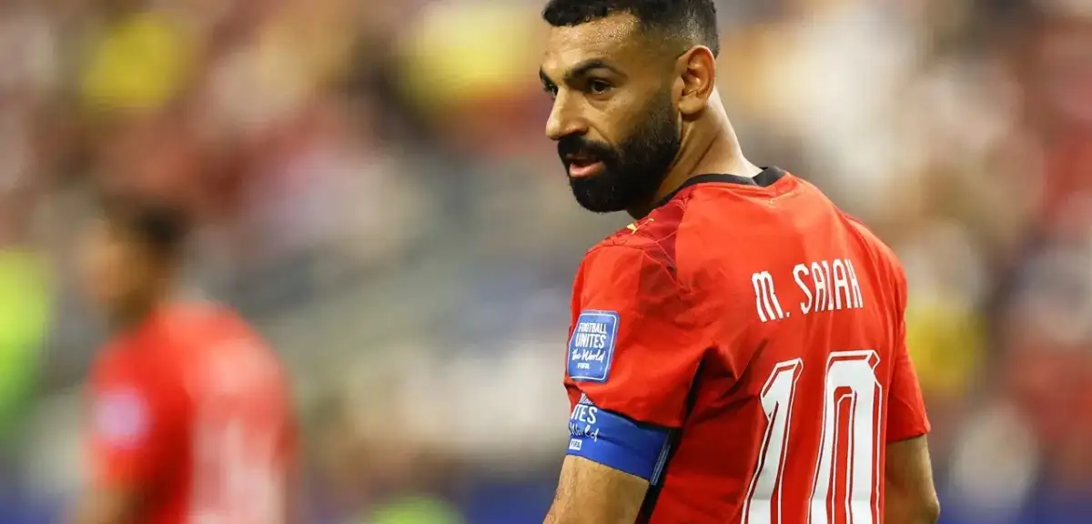 Beşiktaş'ta Taraftardan 'Salah' Tezahüratı, Başkandan Gülümseyen Tepki!