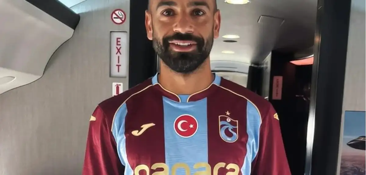 Salah Trabzonspor'a İmza Atmak Üzere İstanbul'a Geldi