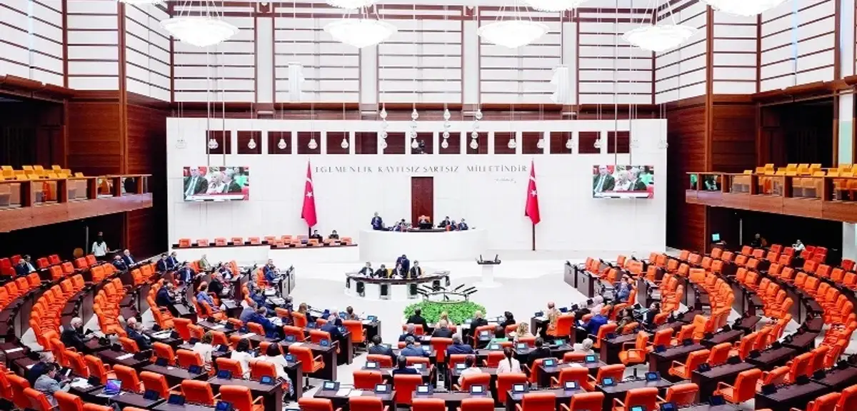 TBMM'ye Sunulan 12 Maddelik Teklifte PKK/KCK'nın Silah Bırakma Süreci İçin Hukuki Çerçeve Çizildi
