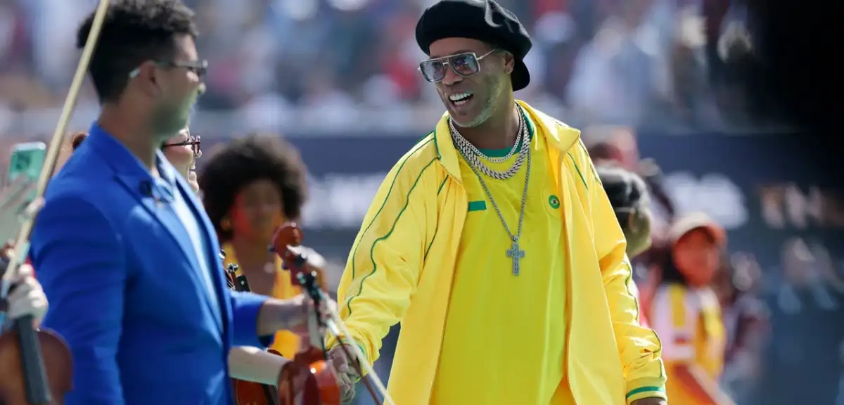 Ronaldinho, Monaco Kulübünü Satın Almak İçin Harekete Geçti