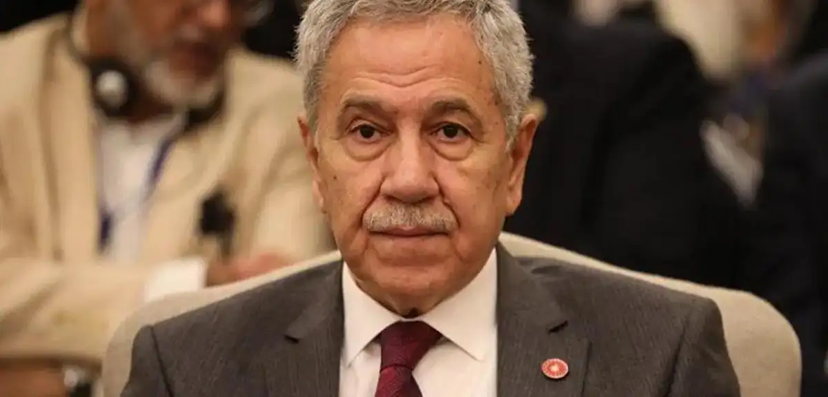 Bülent Arınç'tan AKP'ye 25. yıl uyarısı: Sistemi düzeltin, liyakate önem verin