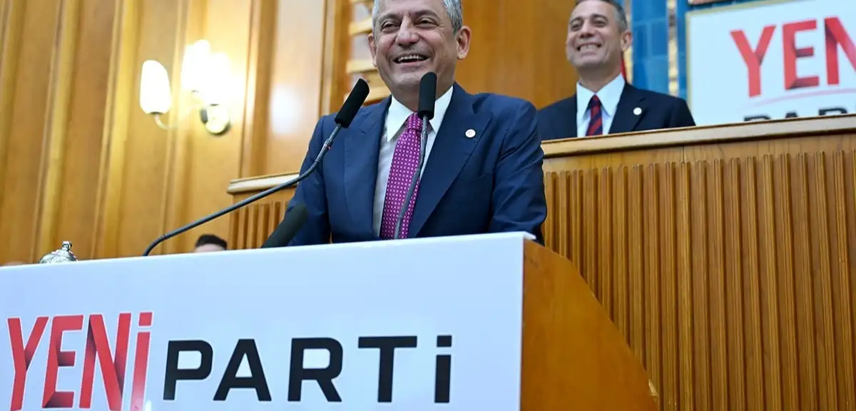 YENİ Parti, Son Anketlerde AKP'ye 10 Puan Fark Attı