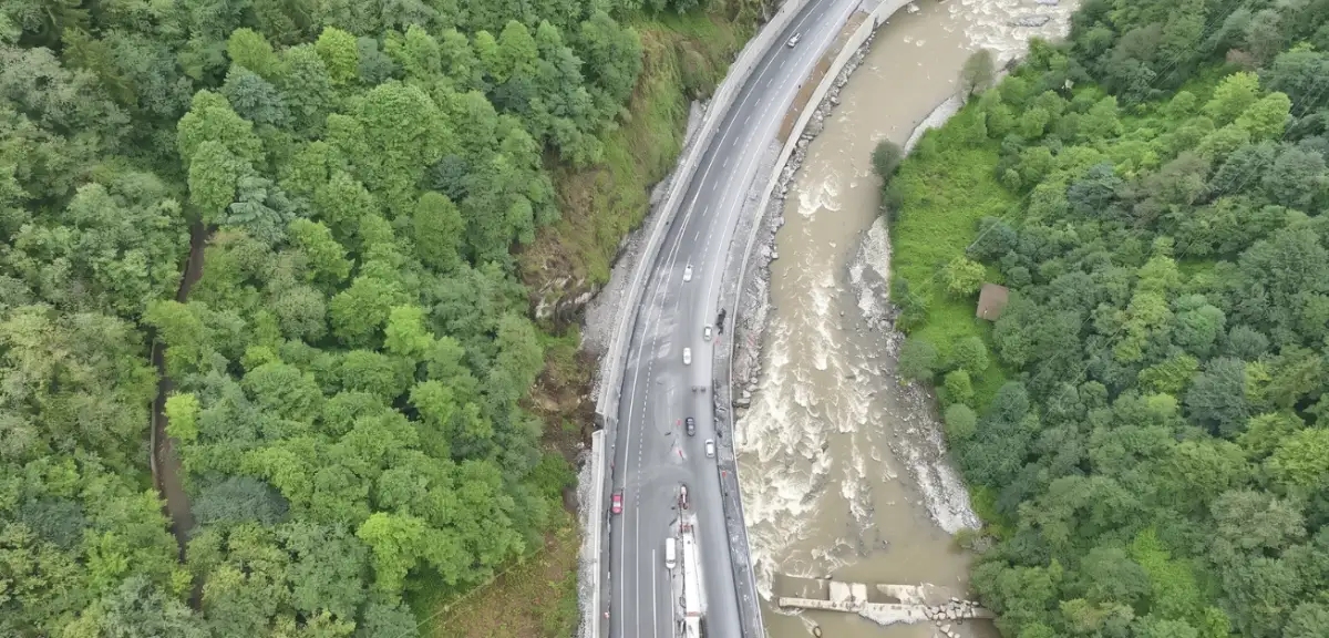 Karadeniz'de Çamlıhemşin Tüneli Pazartesi Açılıyor