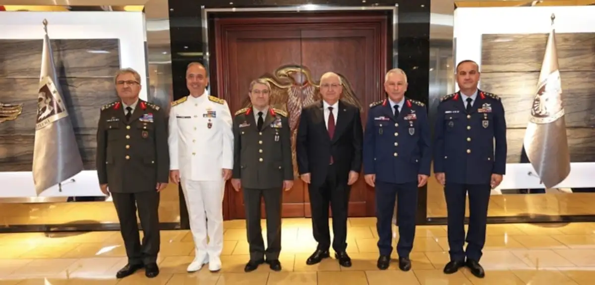 Hava Kuvvetleri Komutanlığı'nda Devir-Teslim Töreni: Orgeneral Rafet Dalkıran Görevi Devraldı